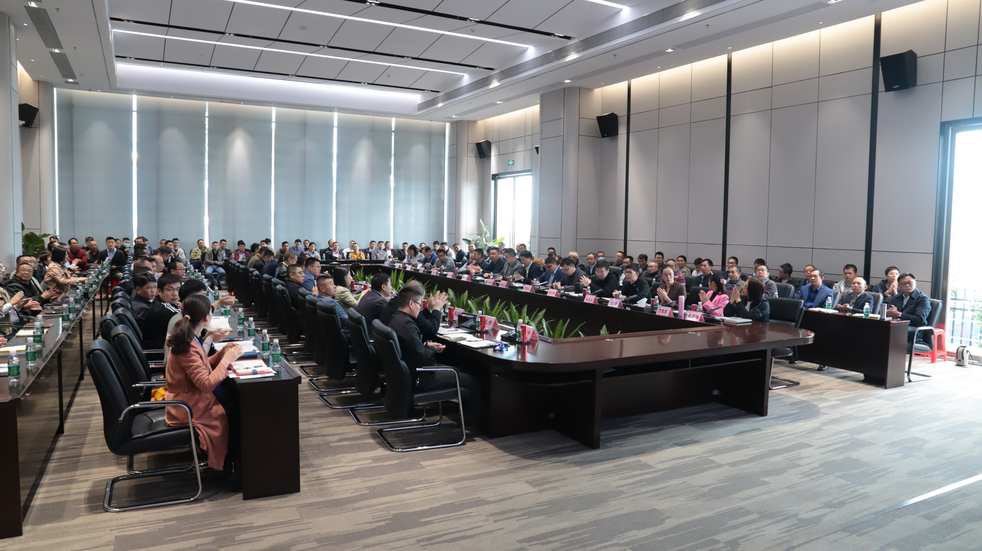 2024新澳门2024原料网
