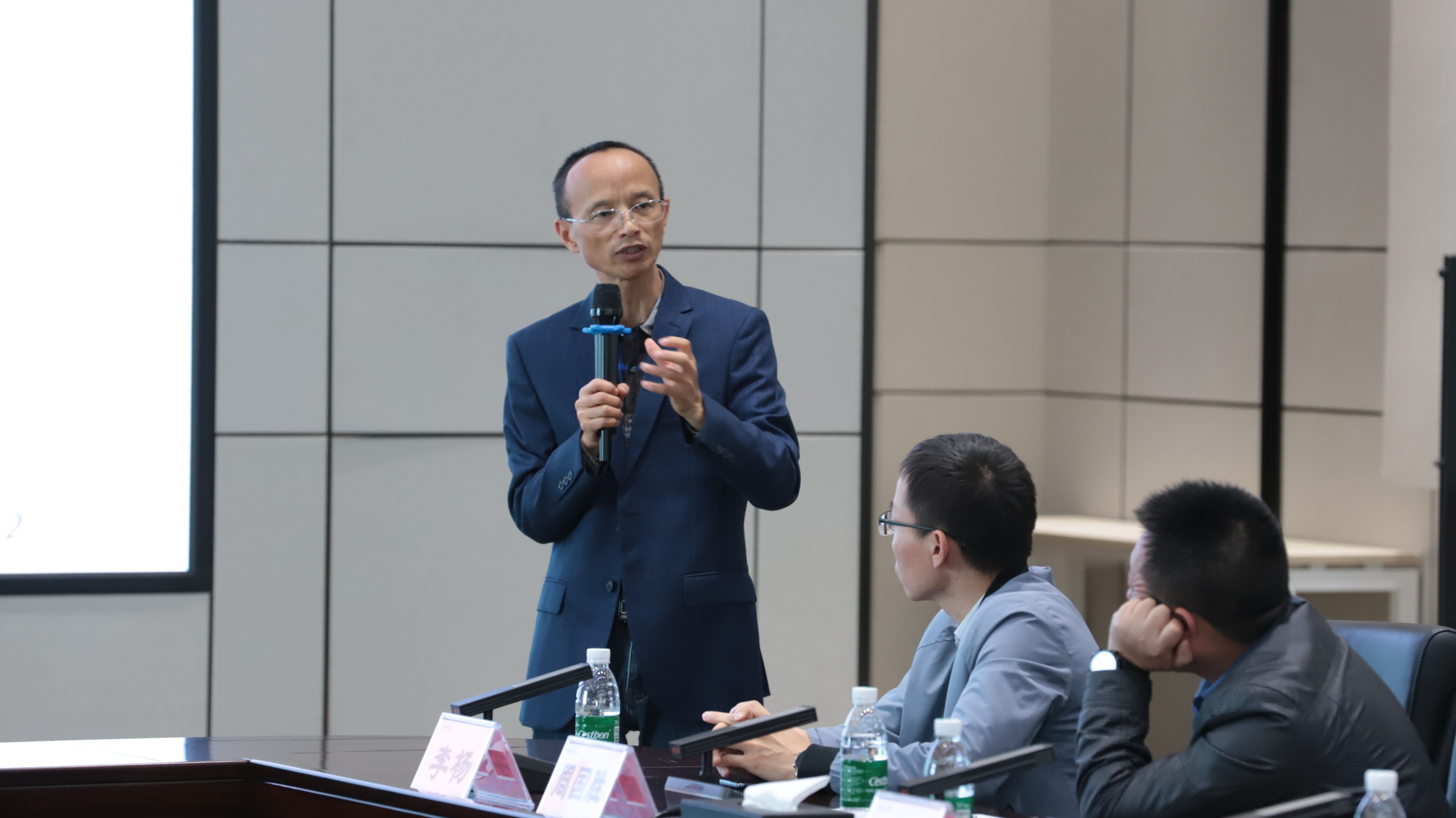 2024新澳门2024原料网