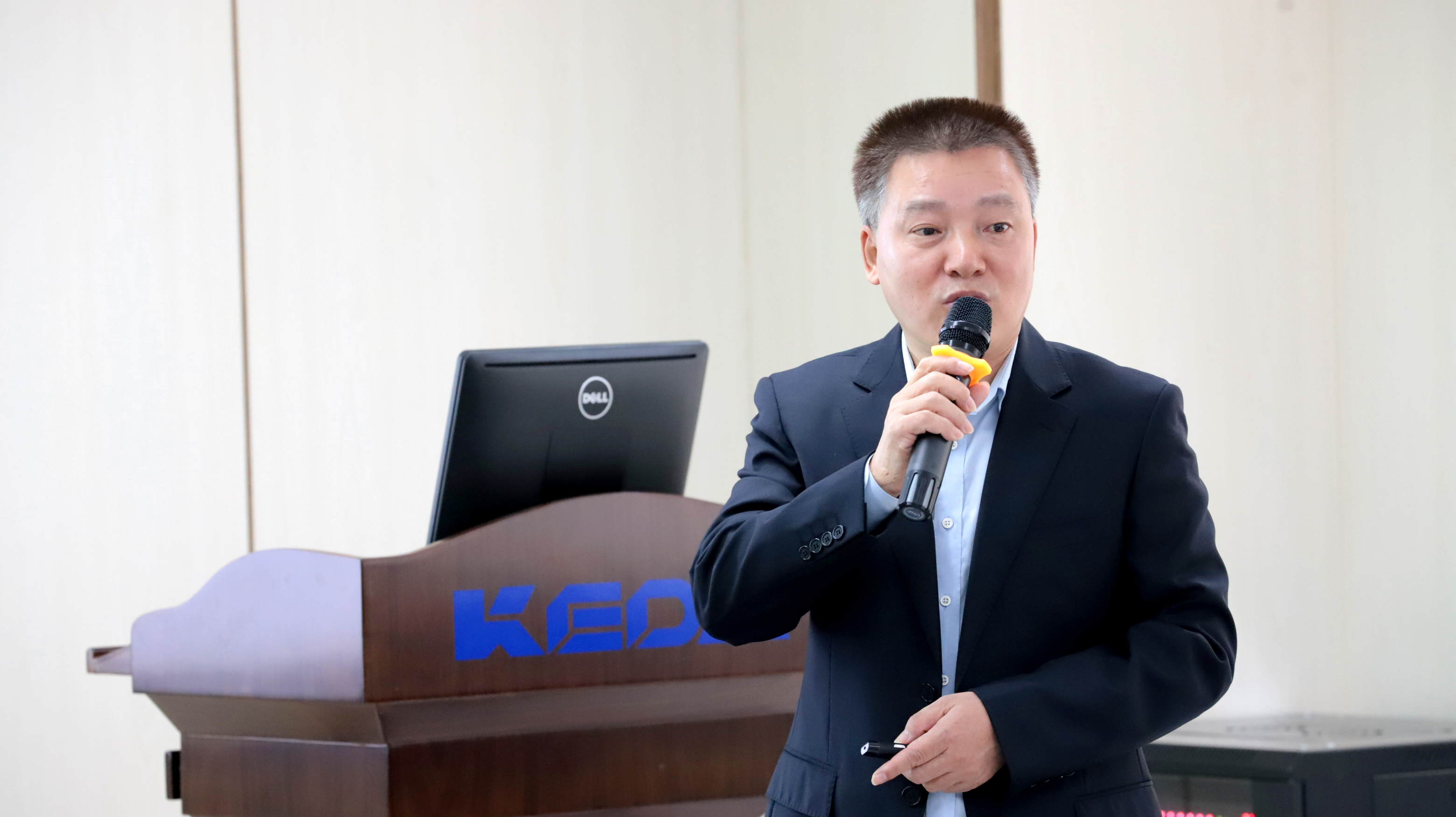 2024新澳门2024原料网