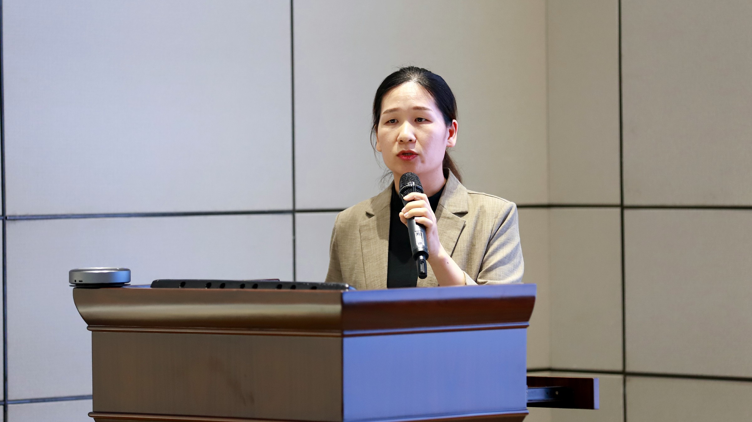 2024新澳门2024原料网